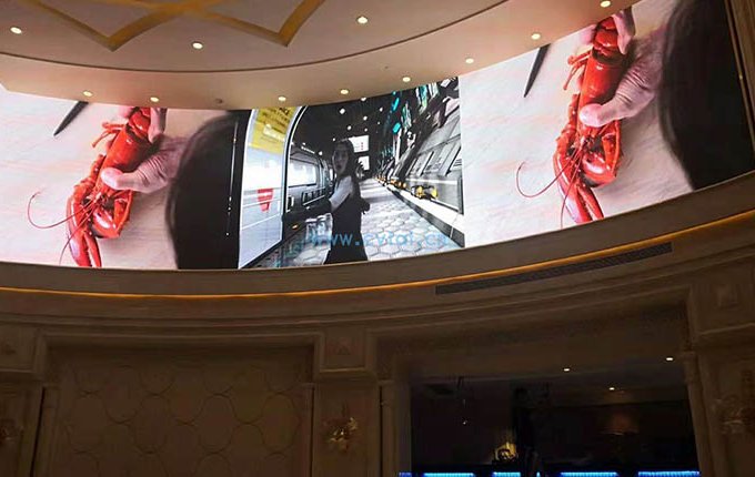 Indoor P2 arc full-color display in Guilin, Guangxi was successfully completed